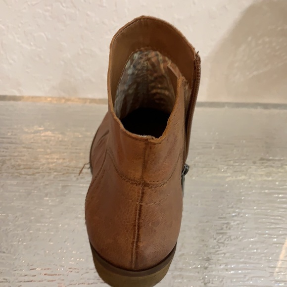 Lucky Leather Boots (Pls see video) - Picture 9 of 16